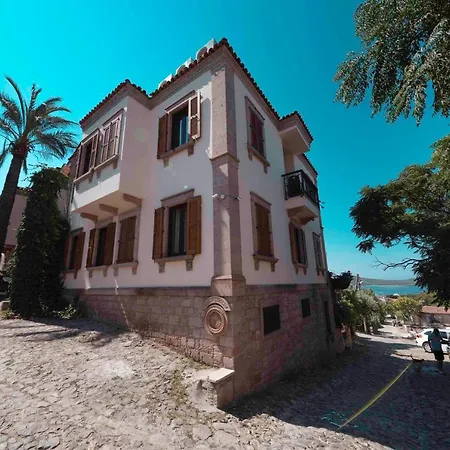 Cunda Tas Hotel Ayvalı