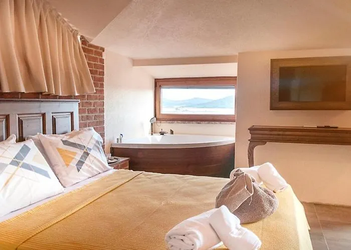 Cunda Tas Hotell Ayvalı